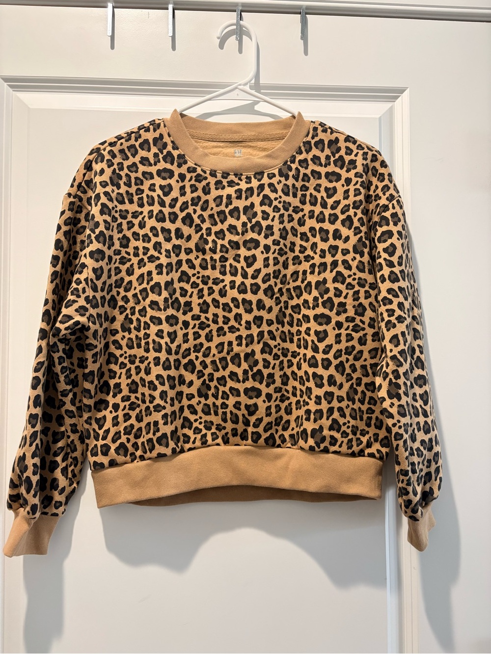 GAP Kids Leopard Print Crewneck Sweatshirt - Tan & Black